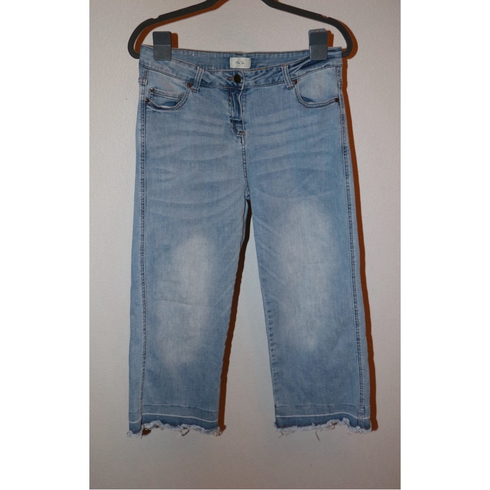 Per Se Women’s Light Blue Crop Jeans